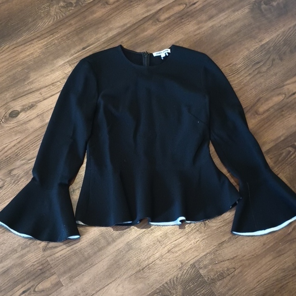 Elizabeth And James Black Fitted Bell Sleeve Peplum Top I